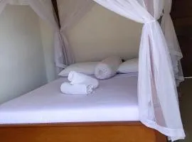 Warung Jemeluk & Home Stay