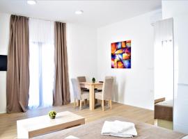 Martinović Rooms, apartamento em Budva