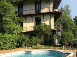 Le Grand Chalet, holiday rental in Aspet