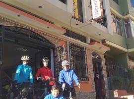 Hostal Intiwatana Inn, hotell i Puno