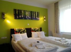 Hotel & Gasthaus Zum Domkreuger, hotel v destinaci Walsrode