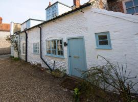 Buttercup Cottage, отель в городе Холт, рядом находится Blakeney Harbour Room