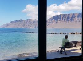 Salitre-1&ordf; L&iacute;nea de Mar