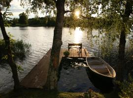 Purjemaja, allotjament a la platja a Otepää