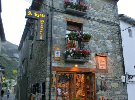 Casa A Ruata, casa rústica em Torla