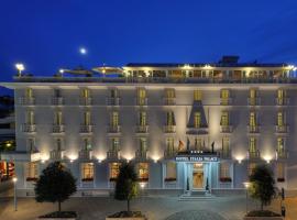 Hotel Italia Palace, hotel cerca de Faro Rosso, Lignano Sabbiadoro