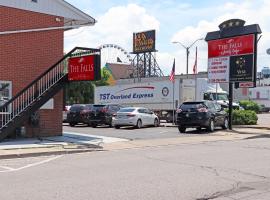 The Falls Family Lodge, motel sa Niagara Falls