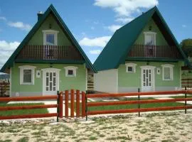 Rooms and Bungalows Sreten Žugić