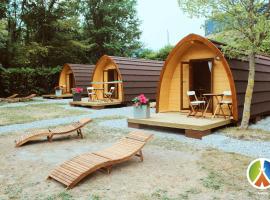 Camping lago 3 comuni, kamp sa luksuznim šatorima u gradu Alesso