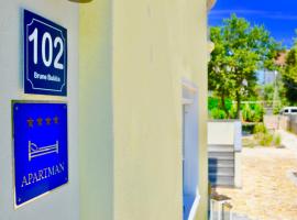 Apartmani Pax, hotel di Pakoštane