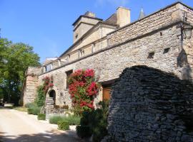 Château de Laumière, nhà nghỉ B&B ở Promilhanes