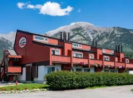 Rocky Mountain Ski Lodge