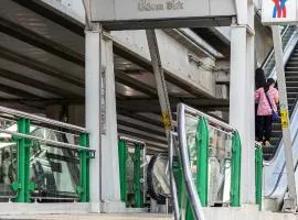 Udomsuk Inn & Cafe - BTS Udomsuk