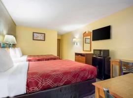 Econo Lodge Lansing - Leavenworth, accessible hotel in Lansing