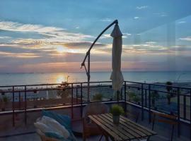 Appartamenti FronteMare, hotel em Tortoreto Lido