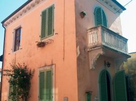 Il Balconcino sulle Terme: San Giuliano Terme'de bir villa