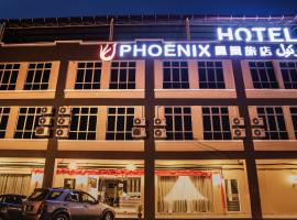 Phoenix Hotel, viešbutis mieste Gua Musang