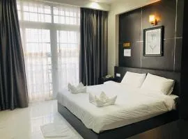 Sunset Mekong Apartment