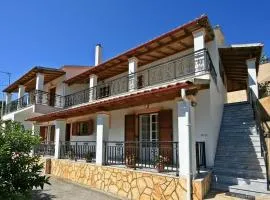Lemonia Apartment