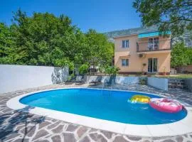Holiday Home Ivona by Interhome