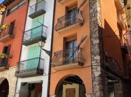 Apartamento vacacional – hotel w mieście El Pont de Suert
