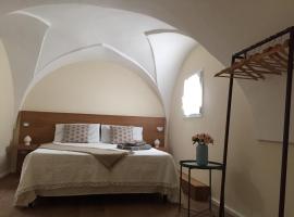 VIA DANTE LUXURY, отель типа «постель и завтрак» в городе Матино