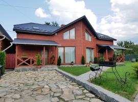 Cottage "Pyate Koleso", hotel with parking in Lazeshchyna