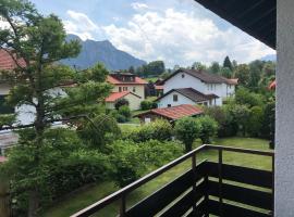 Ludwigslust - Ferienappartement mit Bergblick, vacation rental in Schwangau