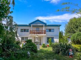 Perla Neagră Lotus Spa, hotel v mestu Câineni-Băi