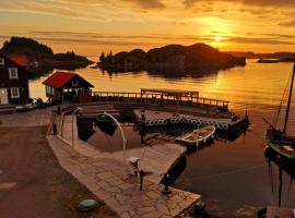 Kobbaneset Lars - Tett på havet - Bekkjarvik, hytte i Bekkjarvik