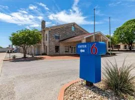 Motel 6-Georgetown, TX