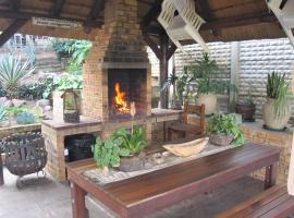 See Rus Self catering unit in Westbrook KZN Private Neat and Cosy، شقة في ويستبروك