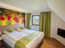 Gasthof Linden & Wildkräuterhotel، فندق رخيص في Windelsbach