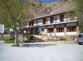 La Higuera, hotel in Güéjar-Sierra