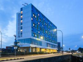 세르퐁에 위치한 주차 가능한 호텔 Hotel Citradream Bintaro