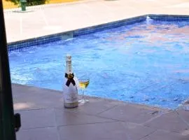 CASA CAPELLANIA-chalet con piscina junto a Madrid