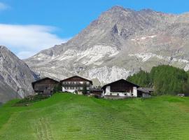 Petergut, hotel v destinaci Pfelders