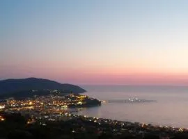 Una terrazza sul mare