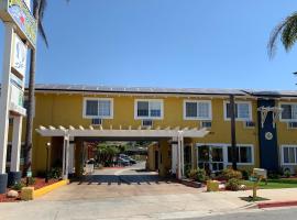Sandyland Reef Inn, motel ở Carpinteria