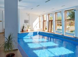 Mountain View Aparthotel, serviced apartment in Bansko