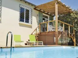 Awesome Home In Sollies Toucas