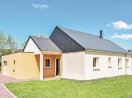 3 Bedroom Cozy Home In Quettreville-sur-sien,, котедж у місті Quettreville-sur-Sienne