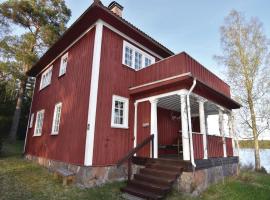 Gorgeous Home In Brunskog With House Sea View, alquiler temporario en Brunskog