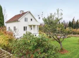 Cozy Home In sensbruk With Kitchen