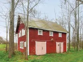 Three-Bedroom Holiday Home In Romakloster