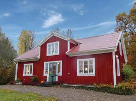 Two-Bedroom Accommodation in Holmsjo, vakantiehuis in Holmsjö