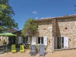 Awesome Home In La Begude-de-mazenc With 5 Bedrooms, Private Swimming Pool And Outdoor Swimming Pool, hytte i Truinas