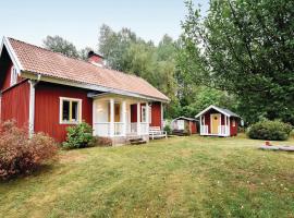 Lovely Home In Älgarås With Kitchen, hotel v destinaci Älgarås