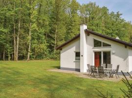 Hinterhausen에 위치한 4성급 호텔 Awesome Home In Gerolstein-hinterhaus, With 3 Bedrooms And Wifi