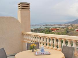 Awesome Apartment In Isla Plana With 2 Bedrooms, Outdoor Swimming Pool And Swimming Pool, hotel in Isla Plana